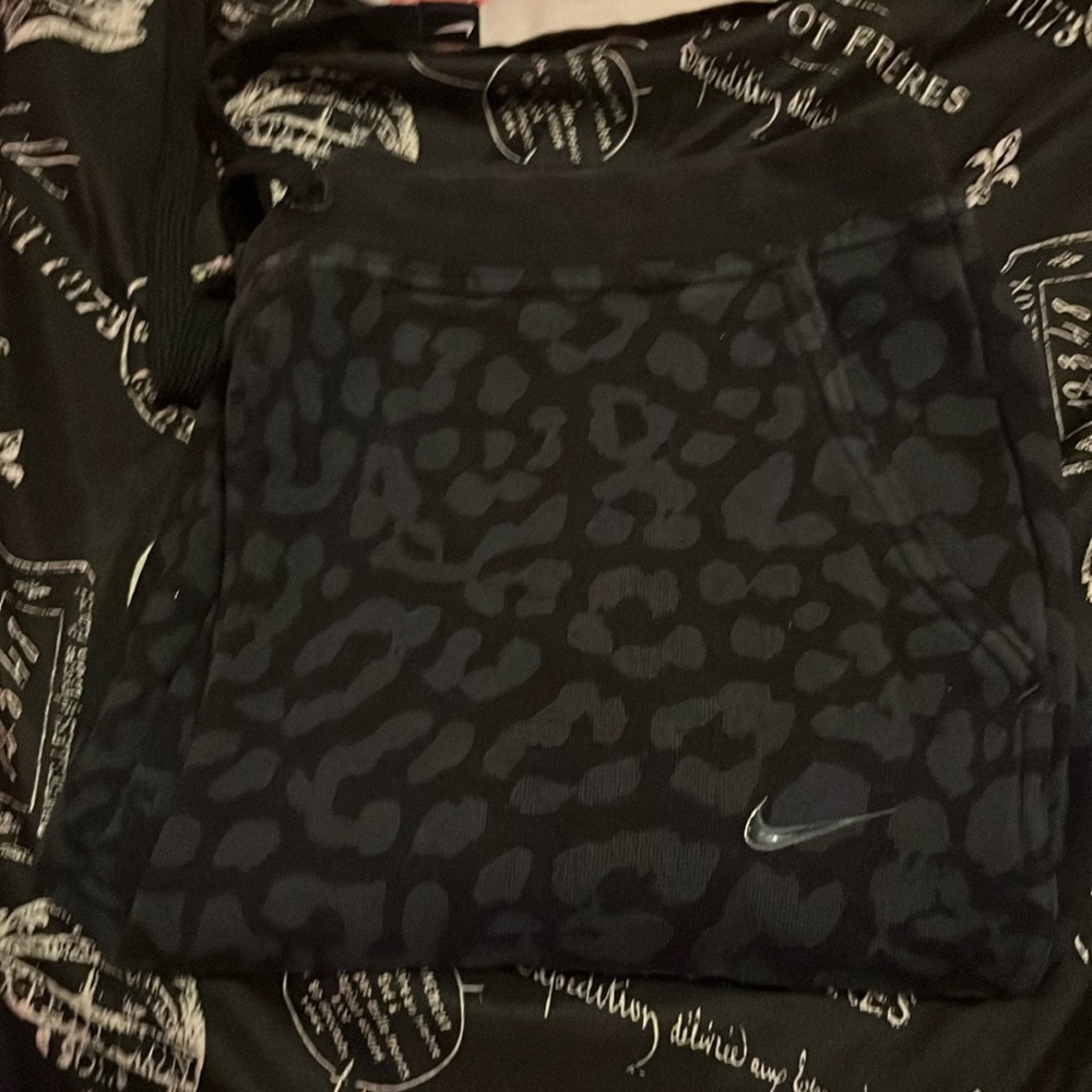 Sri-Fit Nike sweats